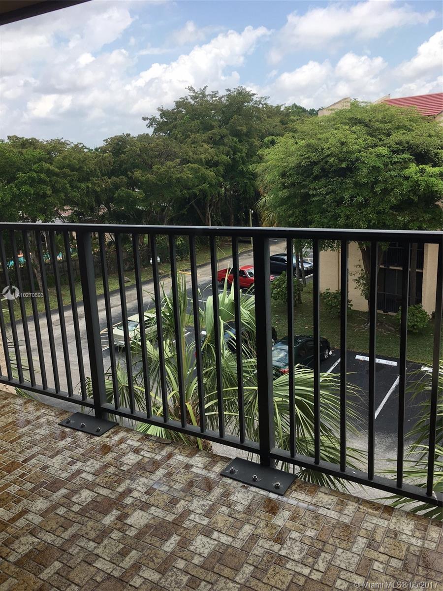 PROMENADE AT KENDALE LAKE - Residential Lease