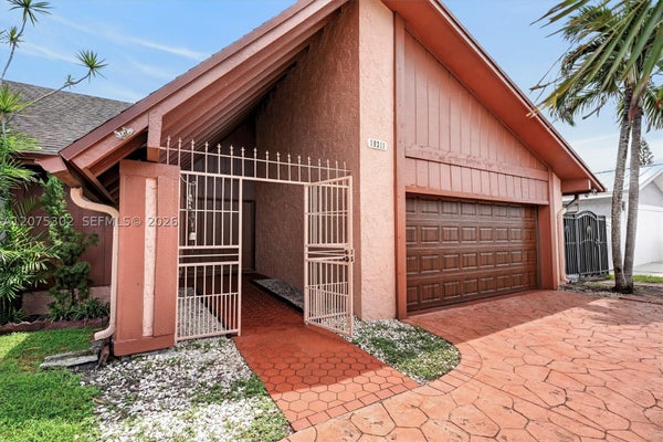 10311 SW 132ND AVE, MIAMI, FL 33186 - Image 8ea0280da71229928a482aee20b1fa80/3916542588