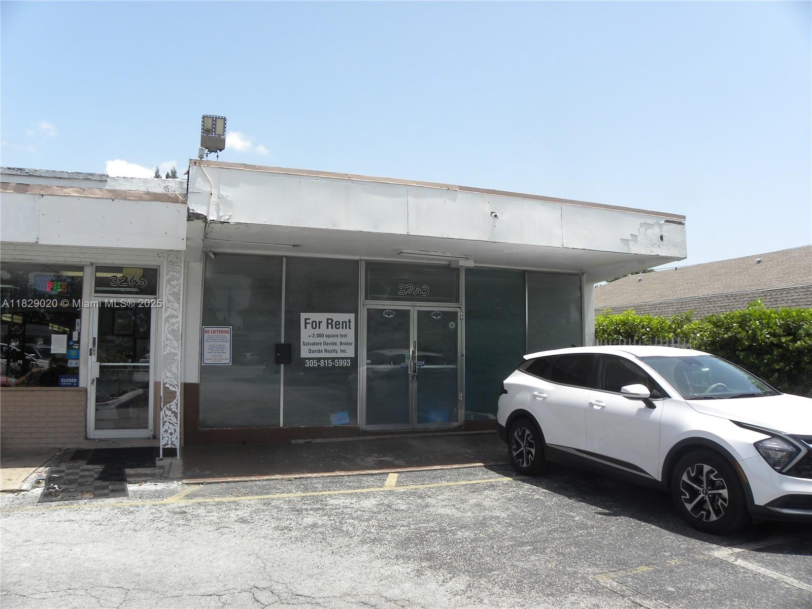 FOR LEASE!. Lowest price in area! Just West of I-95 and East 411 (State Road 7) right on West Broward Blvd. Great exposure! The space is +- 2,200 square feet and has a large, fenced lot in the rear that can be used for storage, etc. Has new double door in rear of property. Parking in front. Center has +-200 feet frontage on West Broward Blvd. Great location for an Auto Parts, , a Small Market, Etc. Land Use Category "CG" in Lauderhill, FL. NO Daycares or Churches. Owner will help with improvements. Gross lease terms.