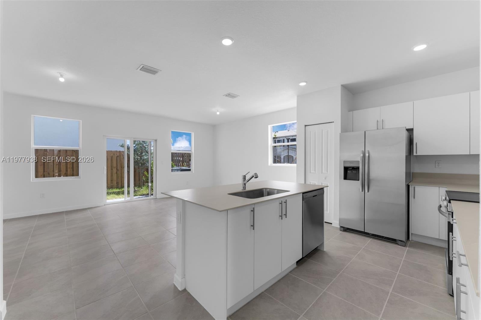 ST GERMAIN ASSEMBLAGE - Residential