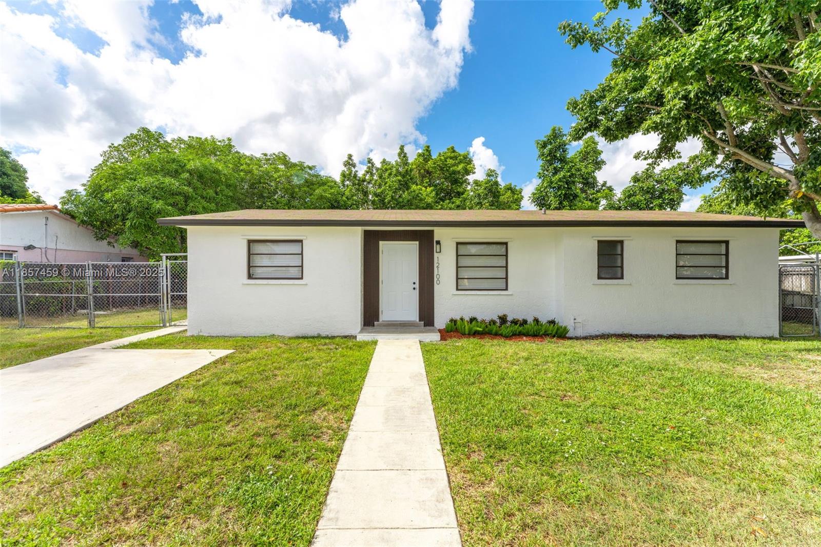 Single- Family Home - 4 Beds/ 2 Baths Fully Updated. This Beautifully remodeled home features a huge patio perfect for entertaining, plus mature Mango & Avocado trees for you to enjoy. Property is under camera surveillance and has Alarm.
For more information, contact the Listing Agent.