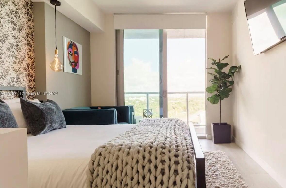 Quadro Residences - Residential