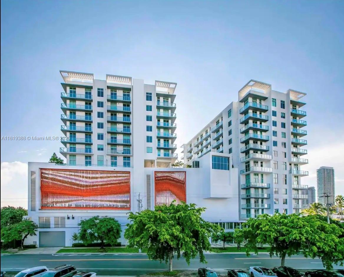 Quadro Residences - Residential