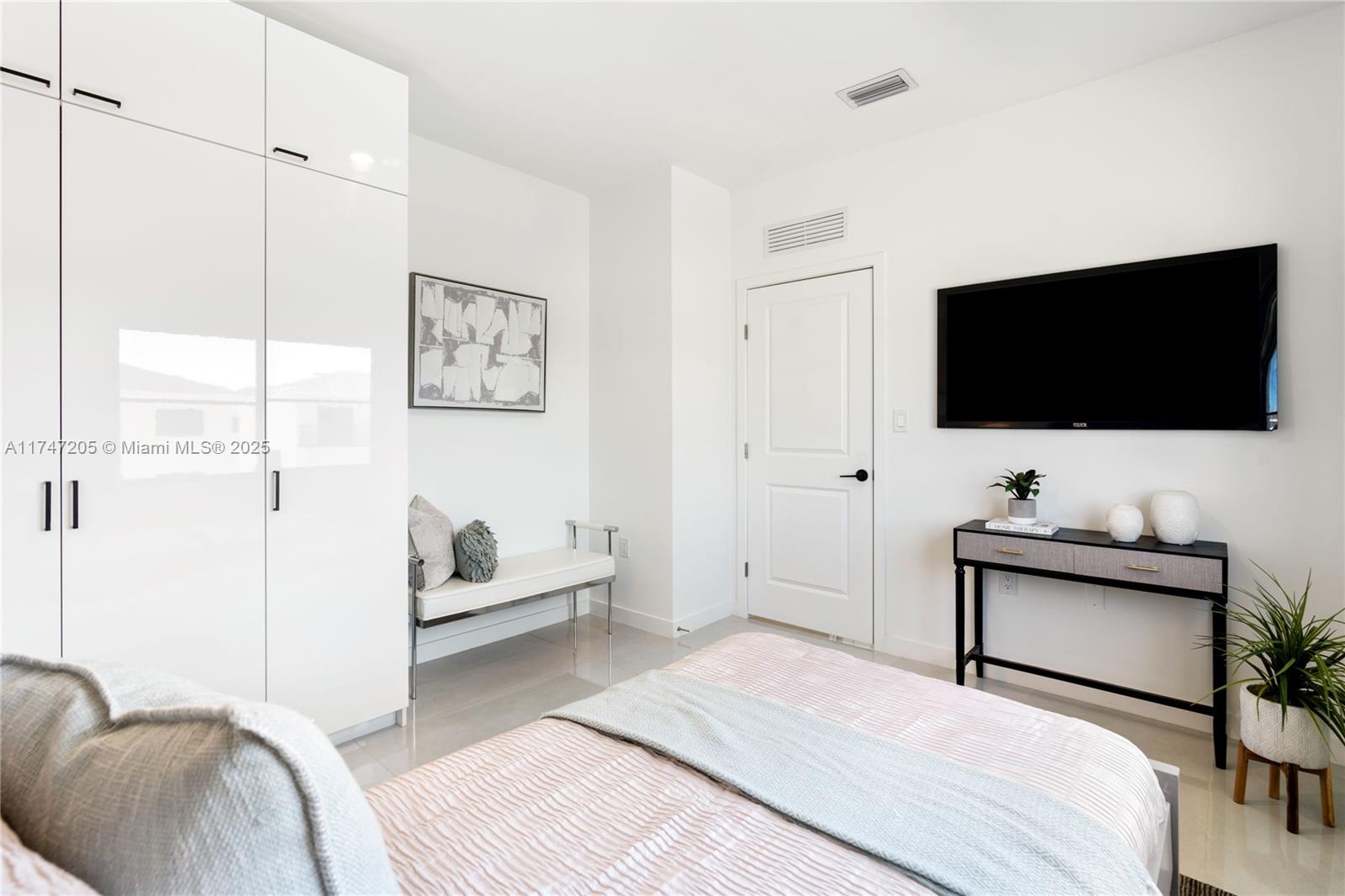 On Alba ONX Homes - Residential