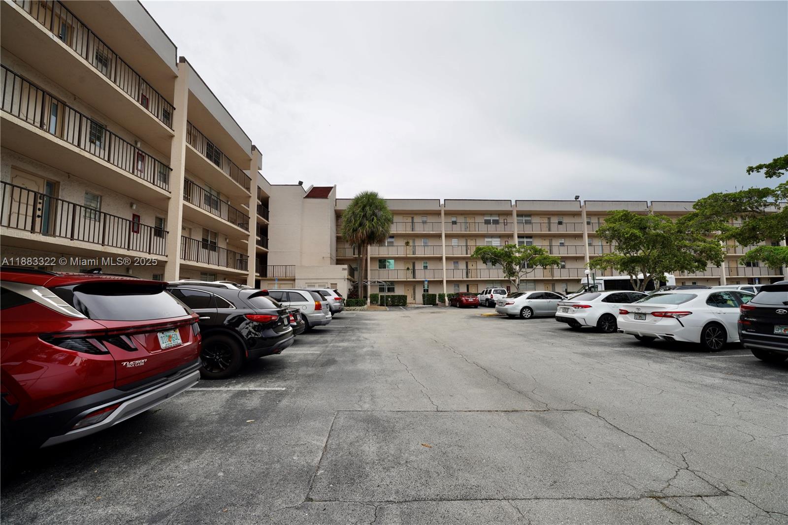 ARAGON PHASE 1A CONDO - Residential