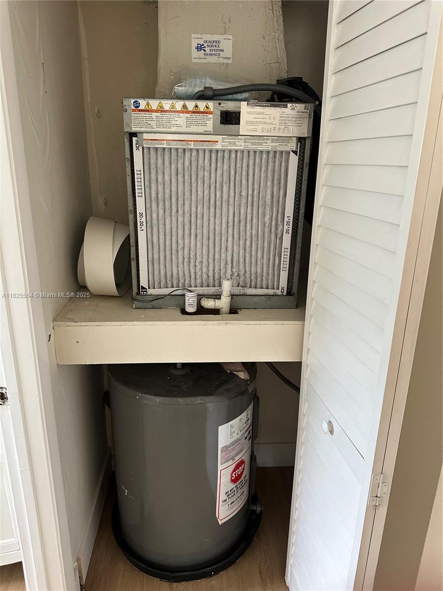 MALIBU CLUB CONDO - Residential