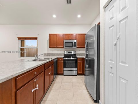 Tiny photo for 236 SE 32nd Ave, Homestead, FL 33033 (MLS # A11977261)