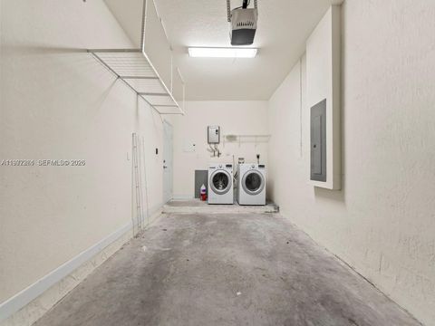 Tiny photo for 236 SE 32nd Ave, Homestead, FL 33033 (MLS # A11977261)