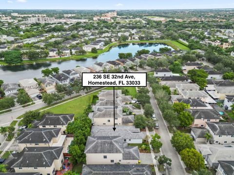 Tiny photo for 236 SE 32nd Ave, Homestead, FL 33033 (MLS # A11977261)