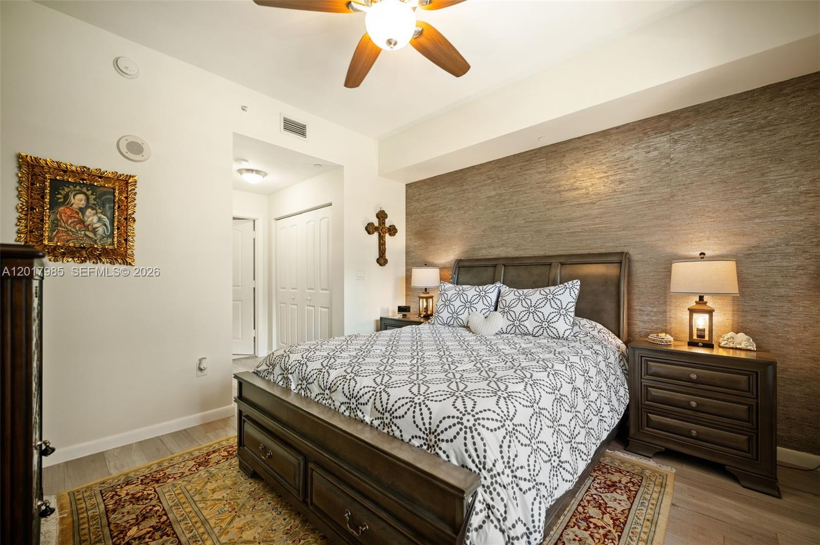 TOSCANO CONDO - Residential