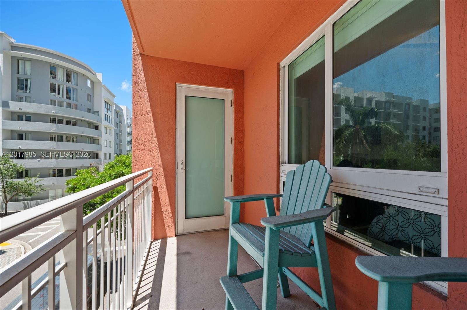 TOSCANO CONDO - Residential
