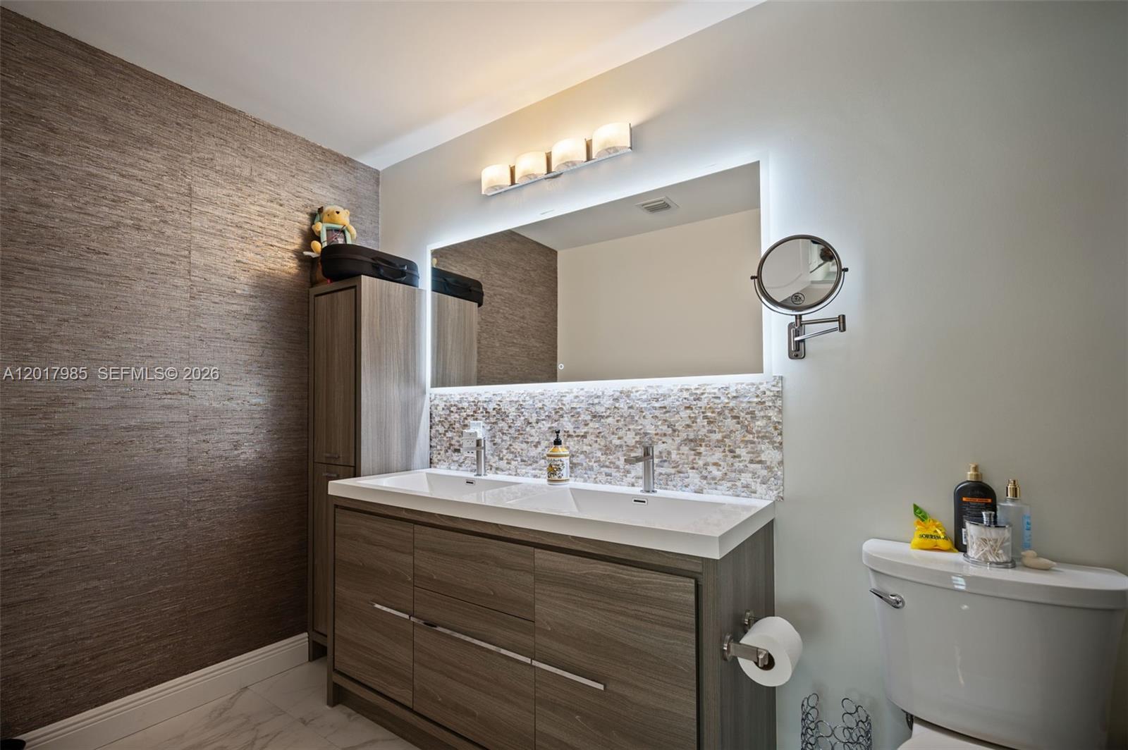 TOSCANO CONDO - Residential