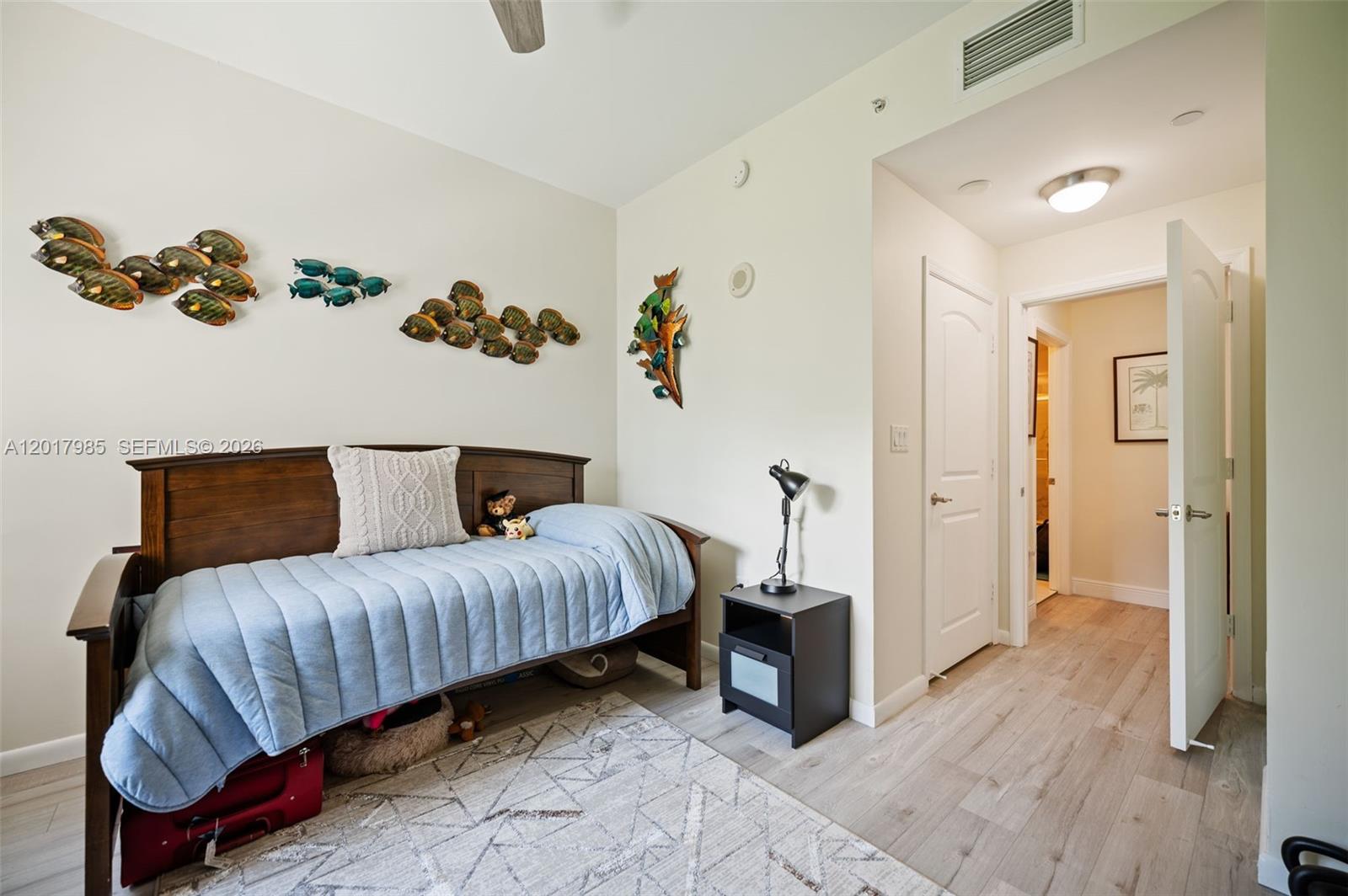 TOSCANO CONDO - Residential