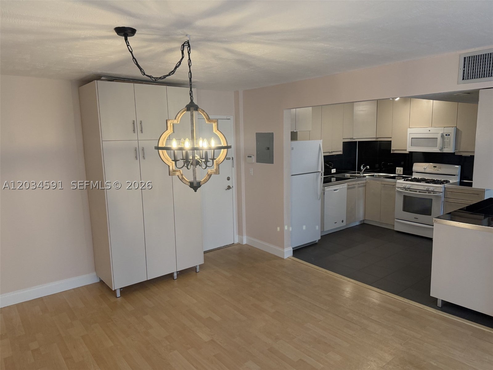 13120 SW 92nd Ave B-404