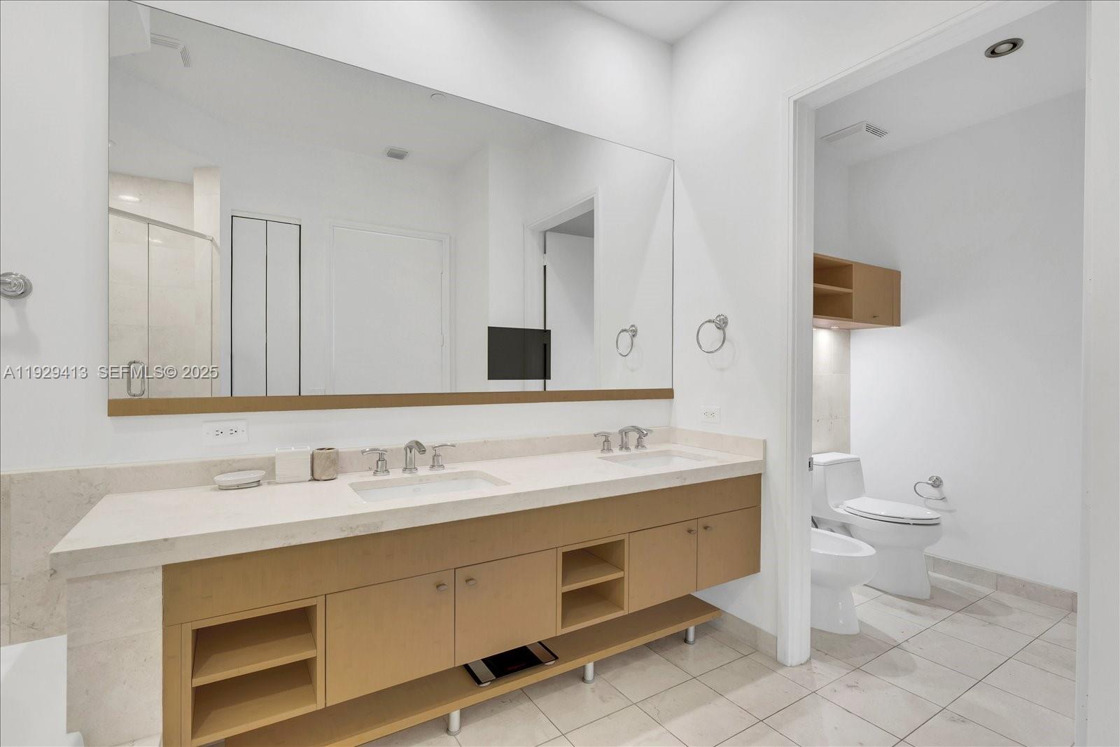 ASIA CONDO - Residential Lease