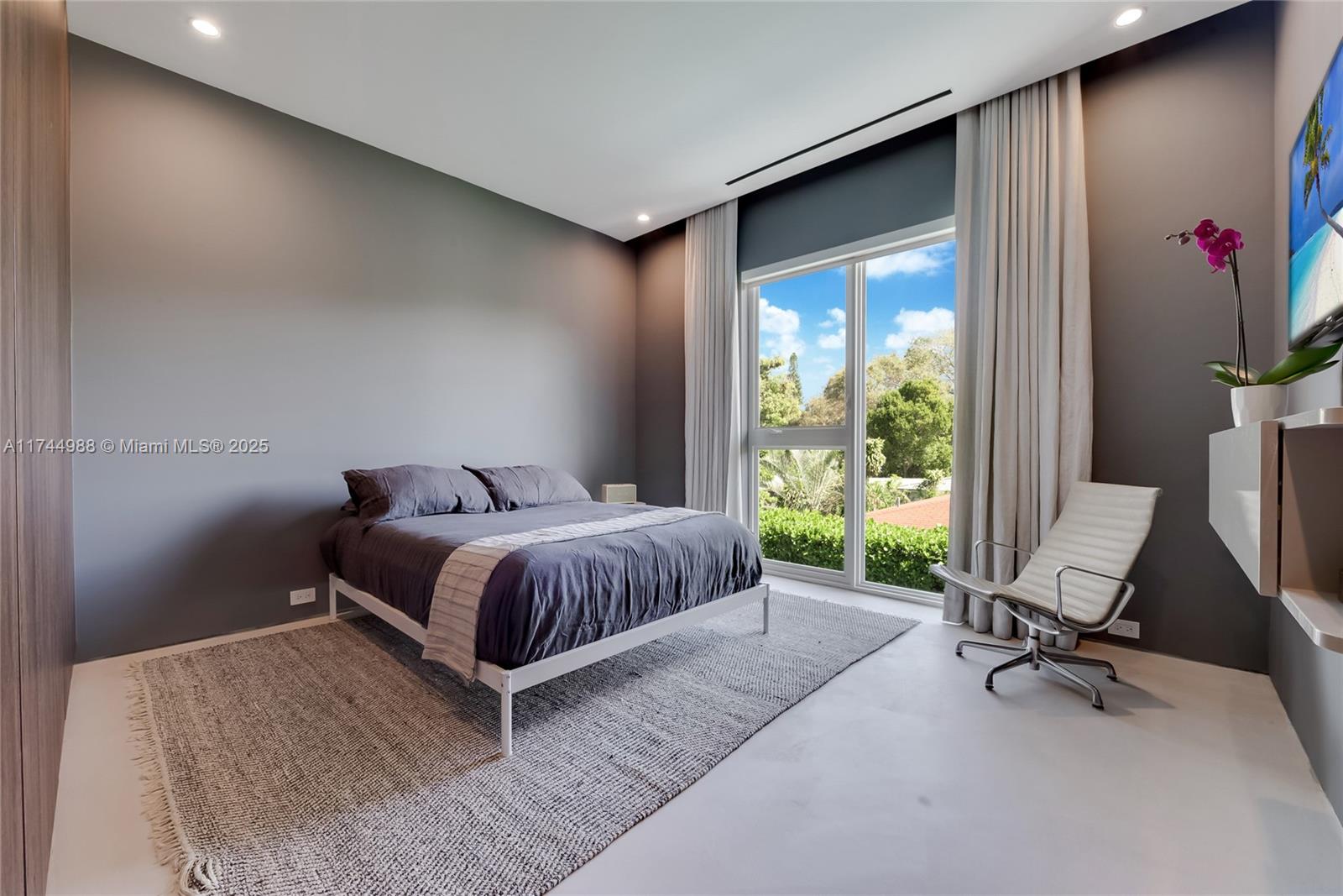 FROW HOMESTEAD - Residential