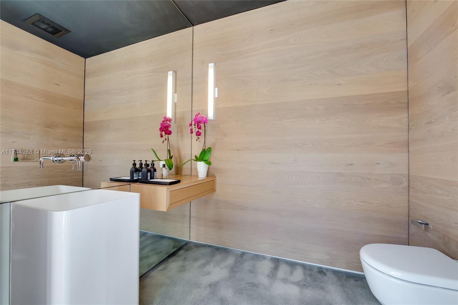 FROW HOMESTEAD - Residential