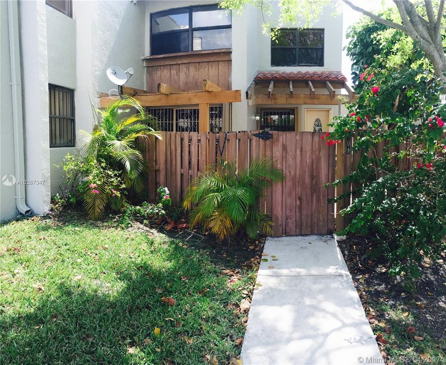 UPDATED 3-2 IN THE HEART OF FONTAINEBLEAU! DO NOT MISS OUT! CORNER UNIT, SPACIOUS AND WELL MAINTAINED. MOVE IN READY AND IN GREAT CONDITION, BUILDING IS CURRENTLY UNDERGOING REPAIRS AND MODIFICATIONS SO CASH IN WHILE YOU STILL CAN! WILL NOT LAST! UNIT IS BEING SOLD UNFURNISHED BUT COUCHES AND FURNITURE ARE NEGOTIABLE. ASSOCIATION RESTRICTIONS REQUIRE MINIMUM DOWN PAYMENT OF 25%. HOWEVER, 10% FINANCING MAY BE AVAILABLE THROUGH PREFERRED LENDER. CONTACT FOR MORE INFORMATION