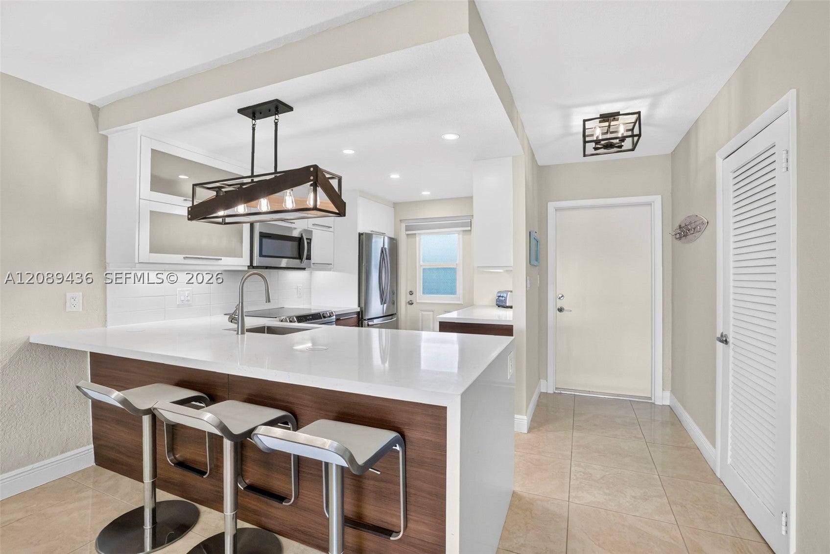 View photos, virtual tours, details... 400 N Federal Hwy 414