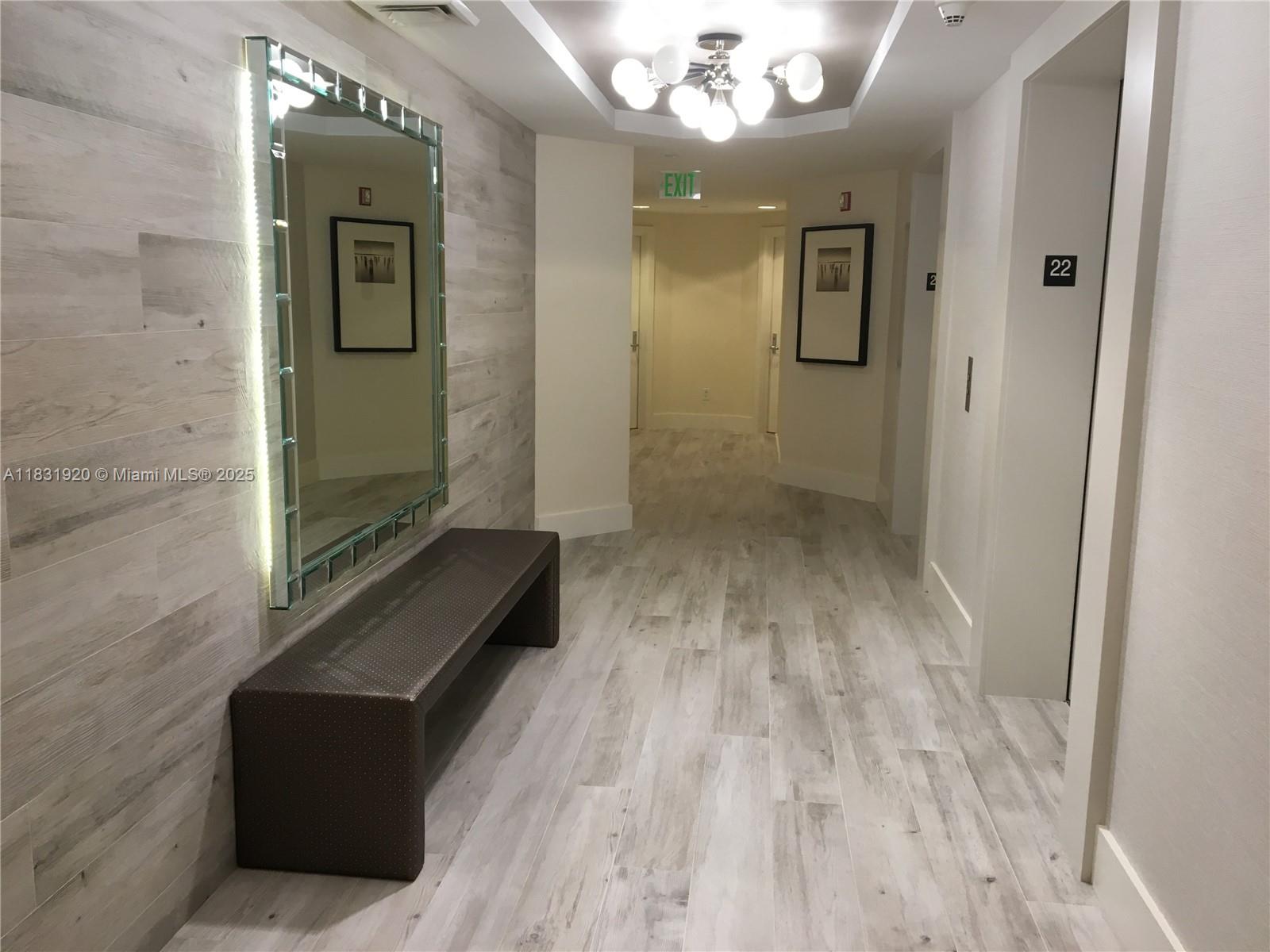 3 BEDROOM/2 BATH UNIT TOTALLY FURNISHED BY INTERIOR DESIGNER CAN BE RENTED YEARLY OR SEASONAL.