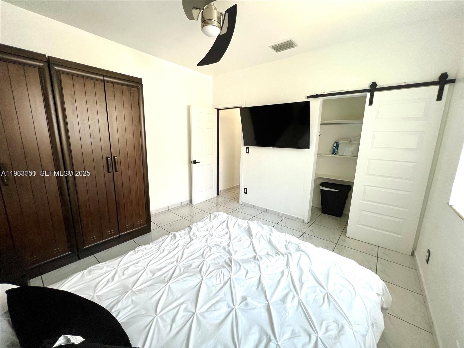 SILVER BLUFF ESTS-SEC A - Residential Lease