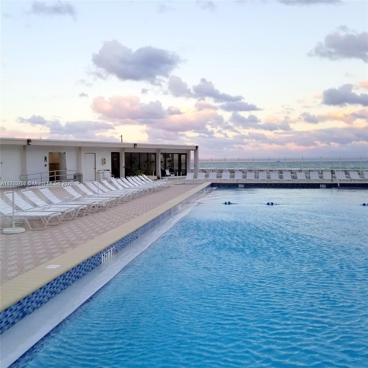 ALEXANDER TOWERS CONDO - Residential Lease