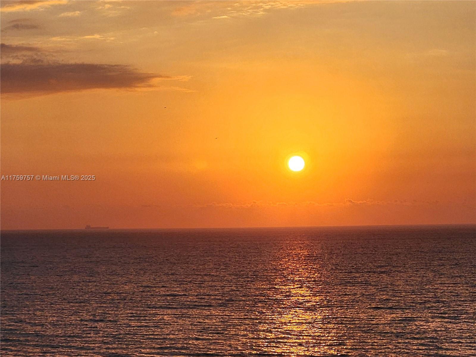 ALEXANDER TOWERS CONDO - Residential Lease