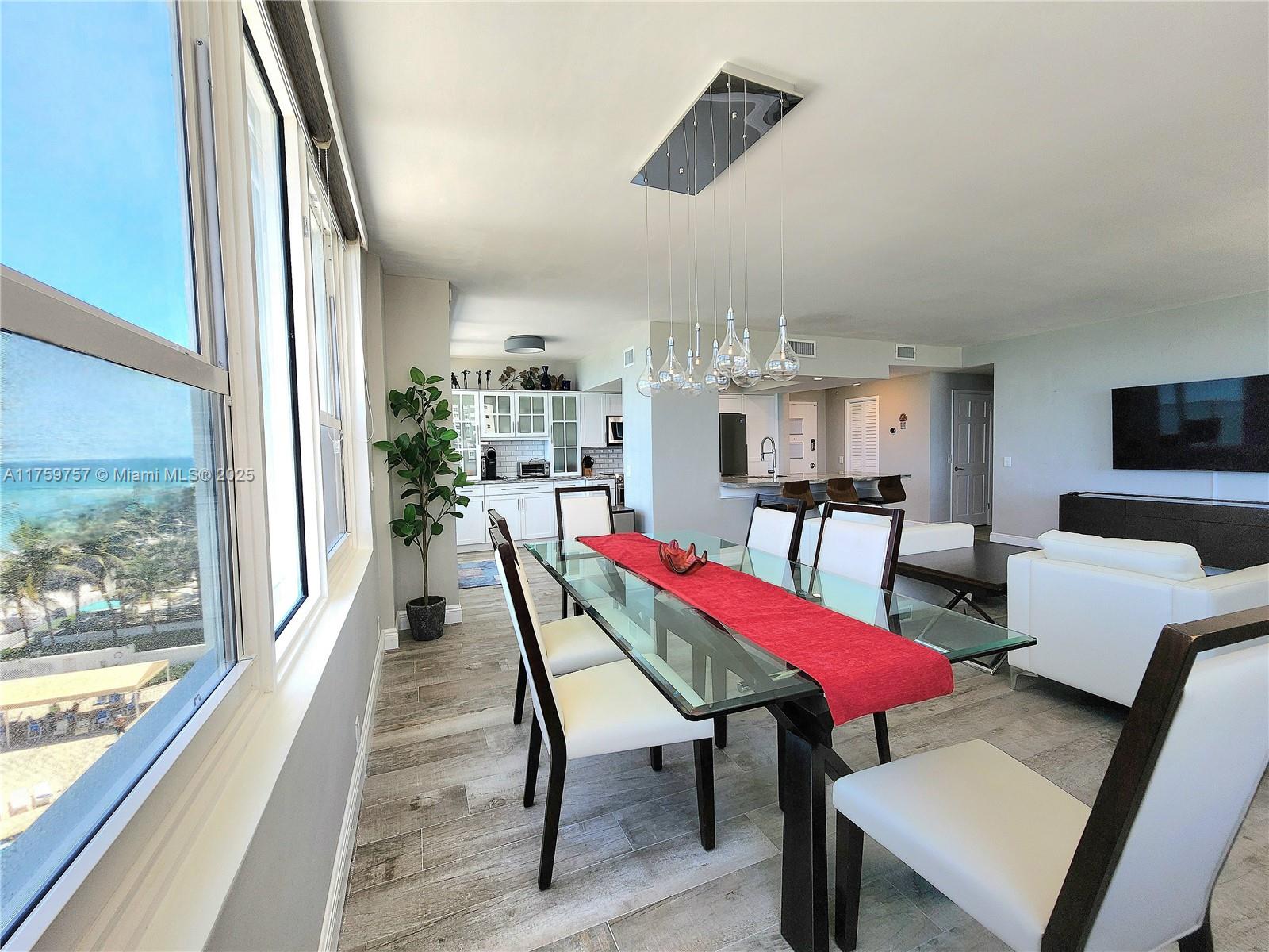 ALEXANDER TOWERS CONDO - Residential Lease