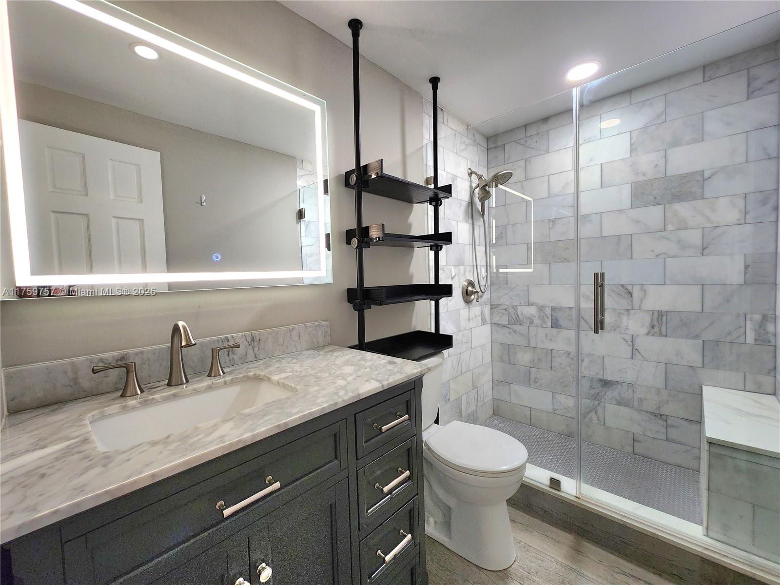 ALEXANDER TOWERS CONDO - Residential Lease