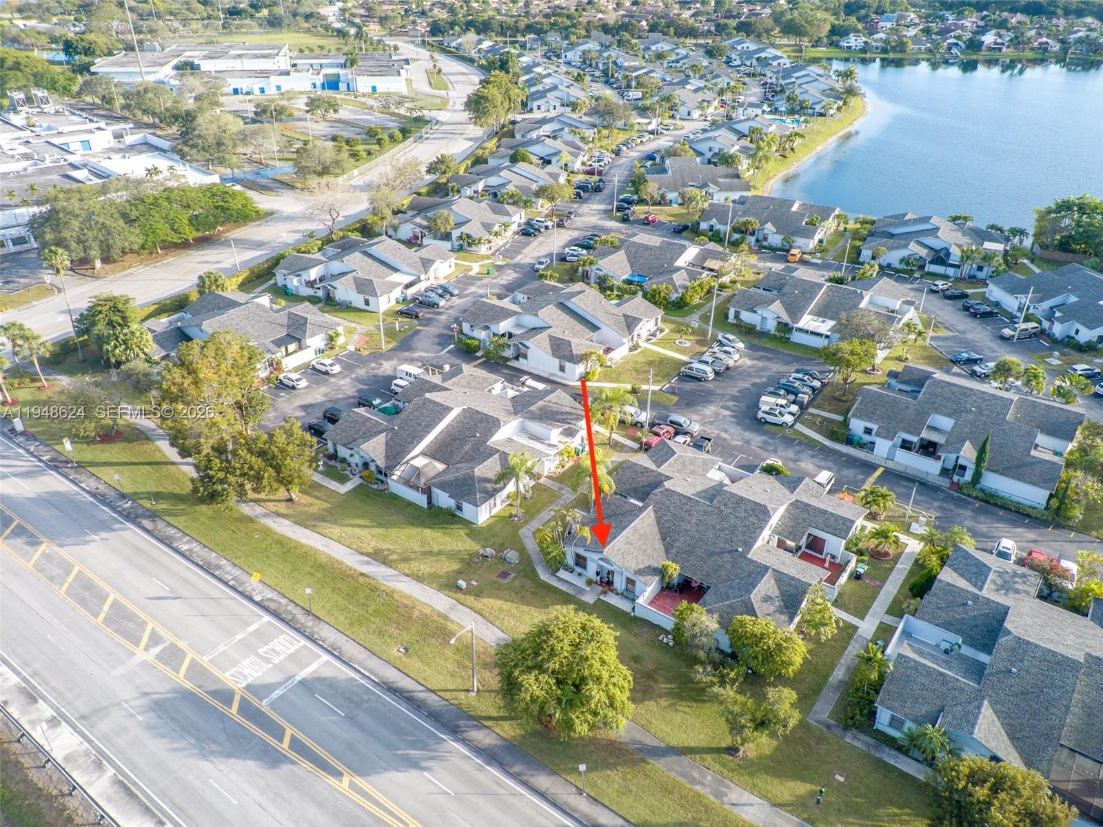 WESTWIND LAKES GARDEN HOM - Residential