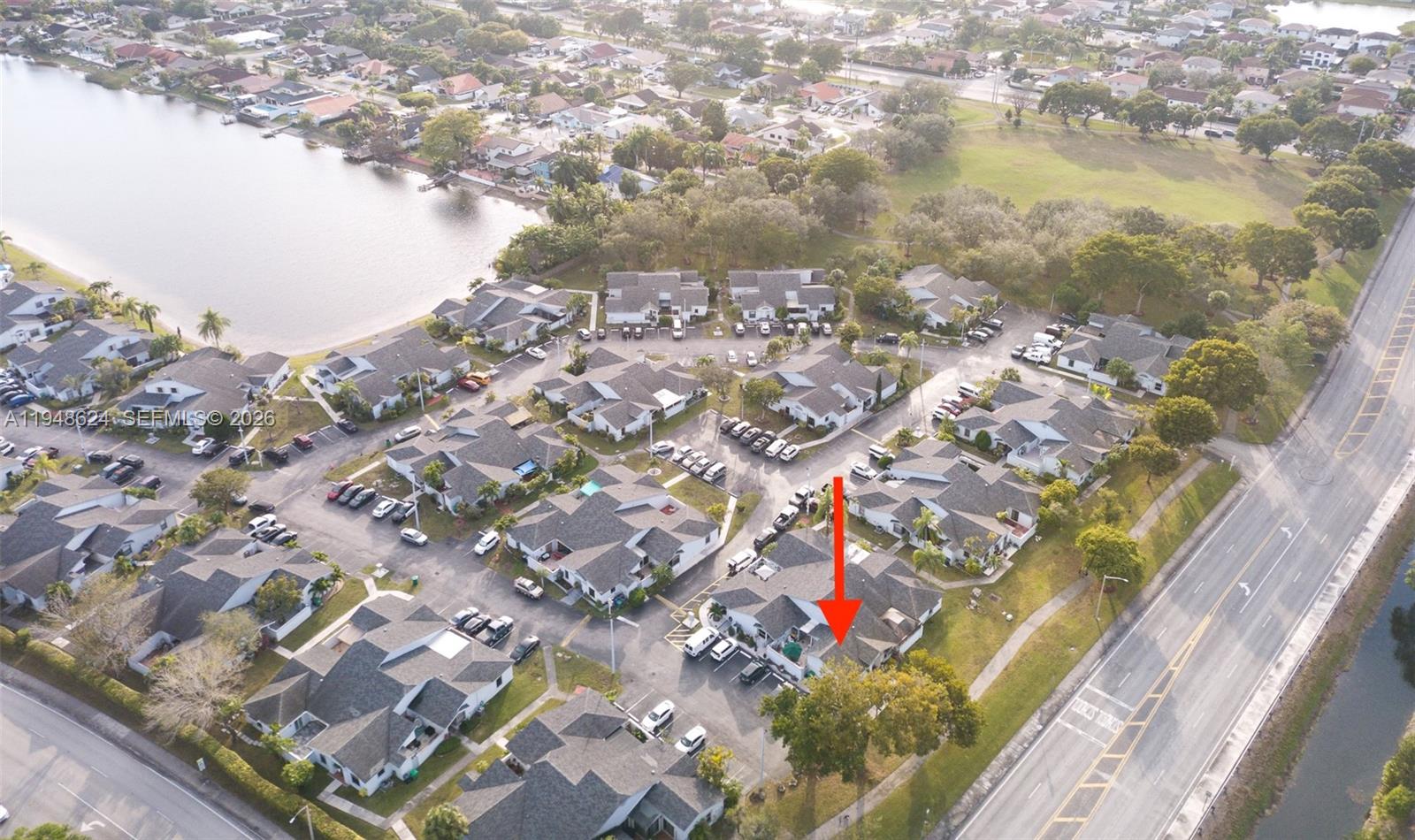 WESTWIND LAKES GARDEN HOM - Residential