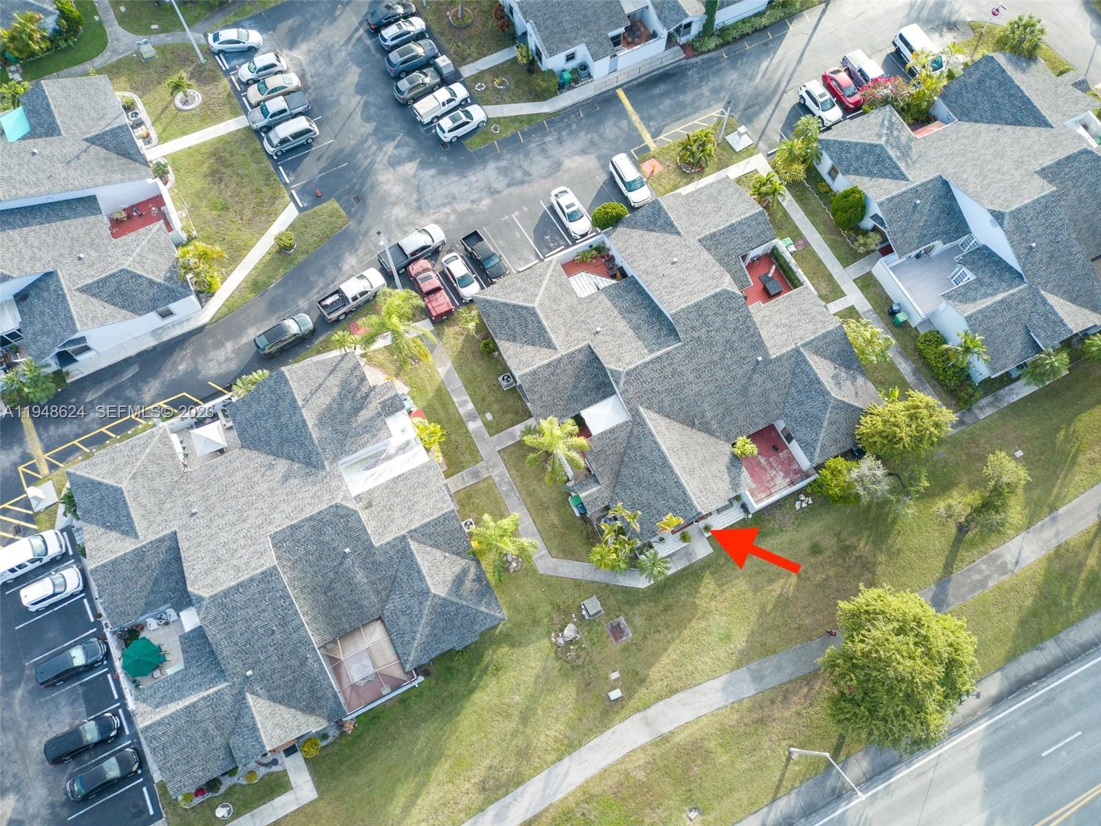 WESTWIND LAKES GARDEN HOM - Residential