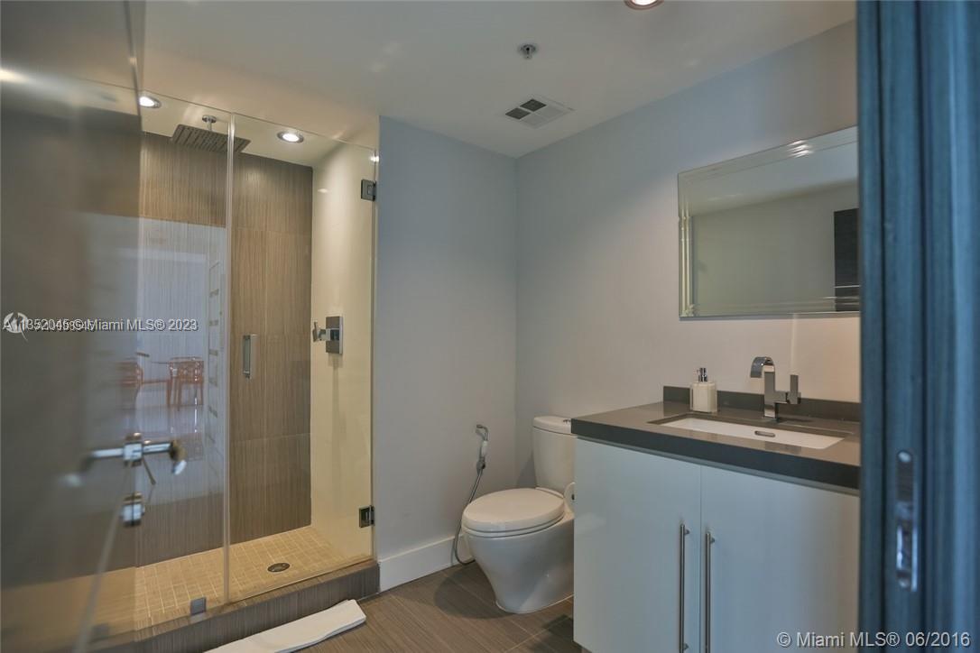 ONE MIAMI EAST CONDO - Residential Lease