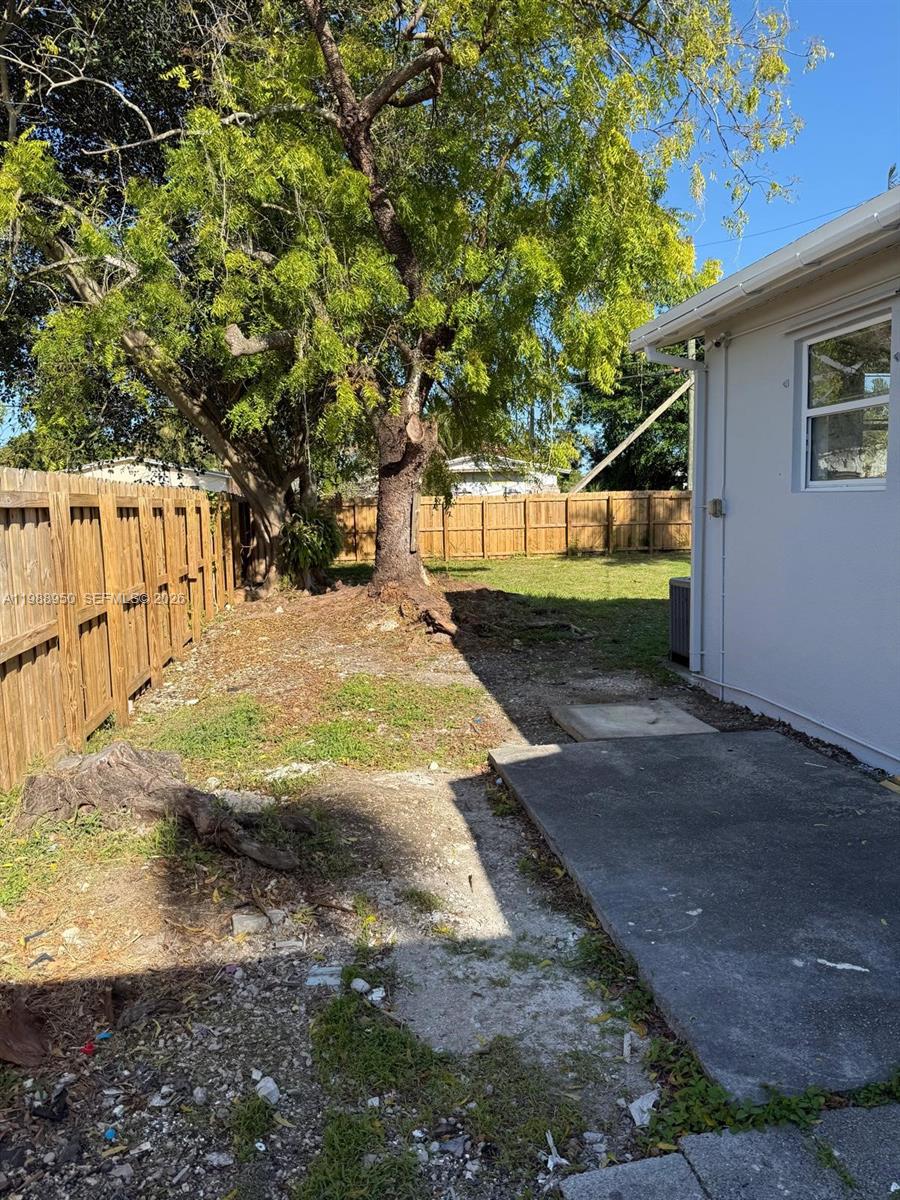 LOVELAND IND PARK - Residential Lease