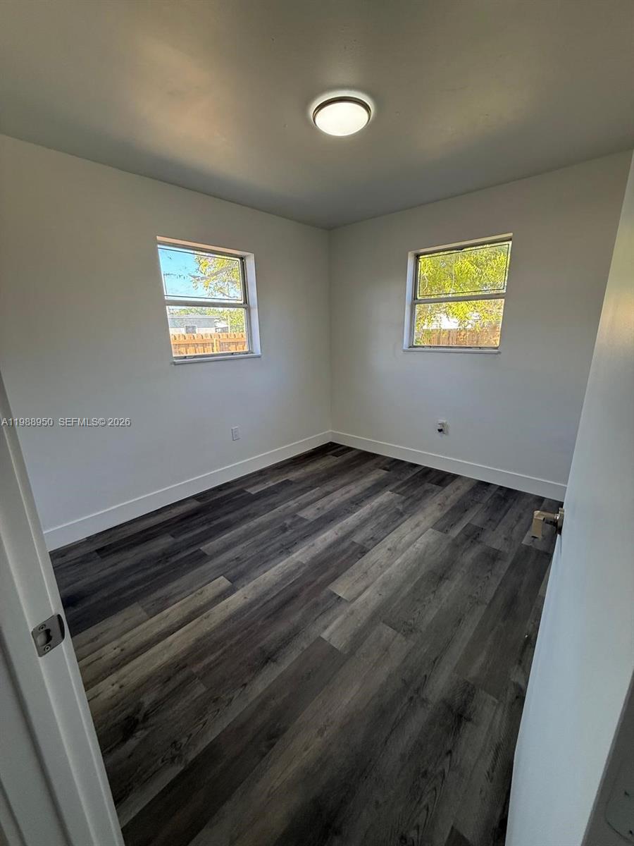 LOVELAND IND PARK - Residential Lease