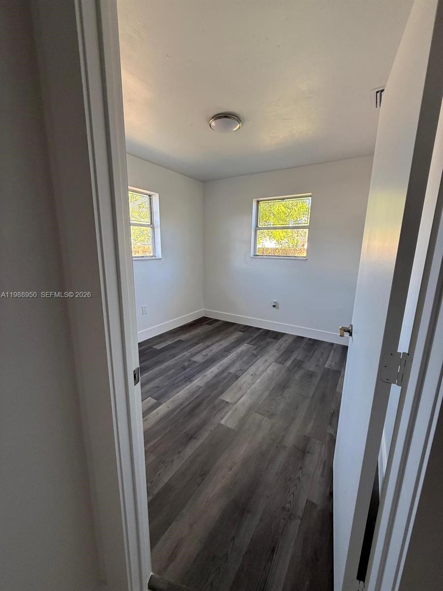 LOVELAND IND PARK - Residential Lease