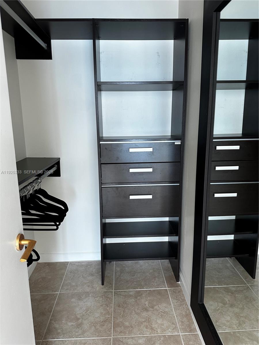 ELOQUENCE ON THE BAY COND - Residential Lease