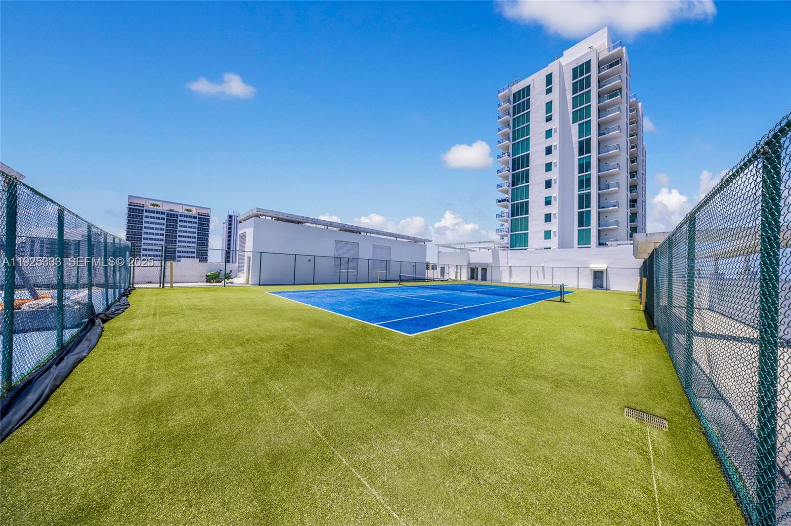 ELOQUENCE ON THE BAY COND - Residential Lease