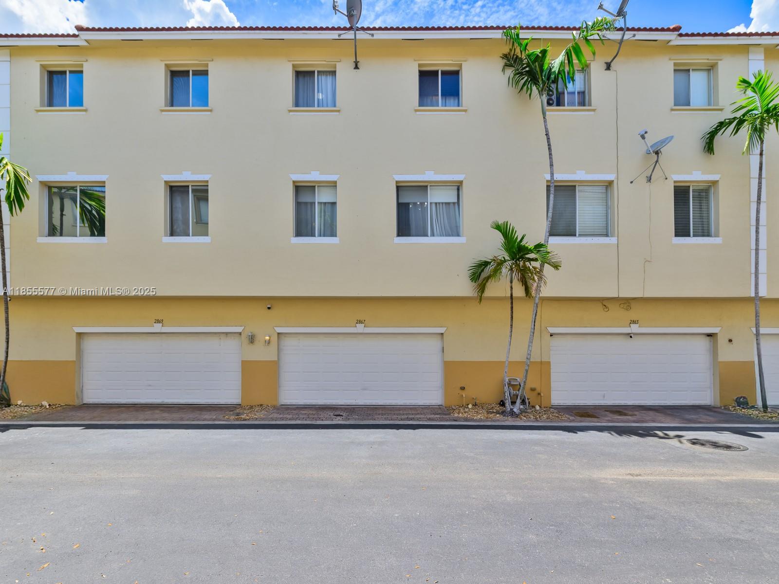 QUANTUM PARK TOWNHOMES - Residential