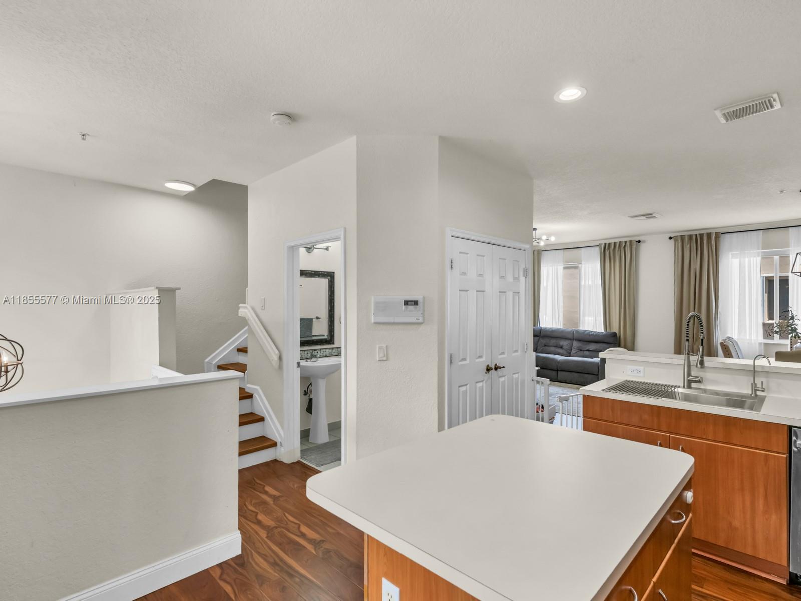 QUANTUM PARK TOWNHOMES - Residential