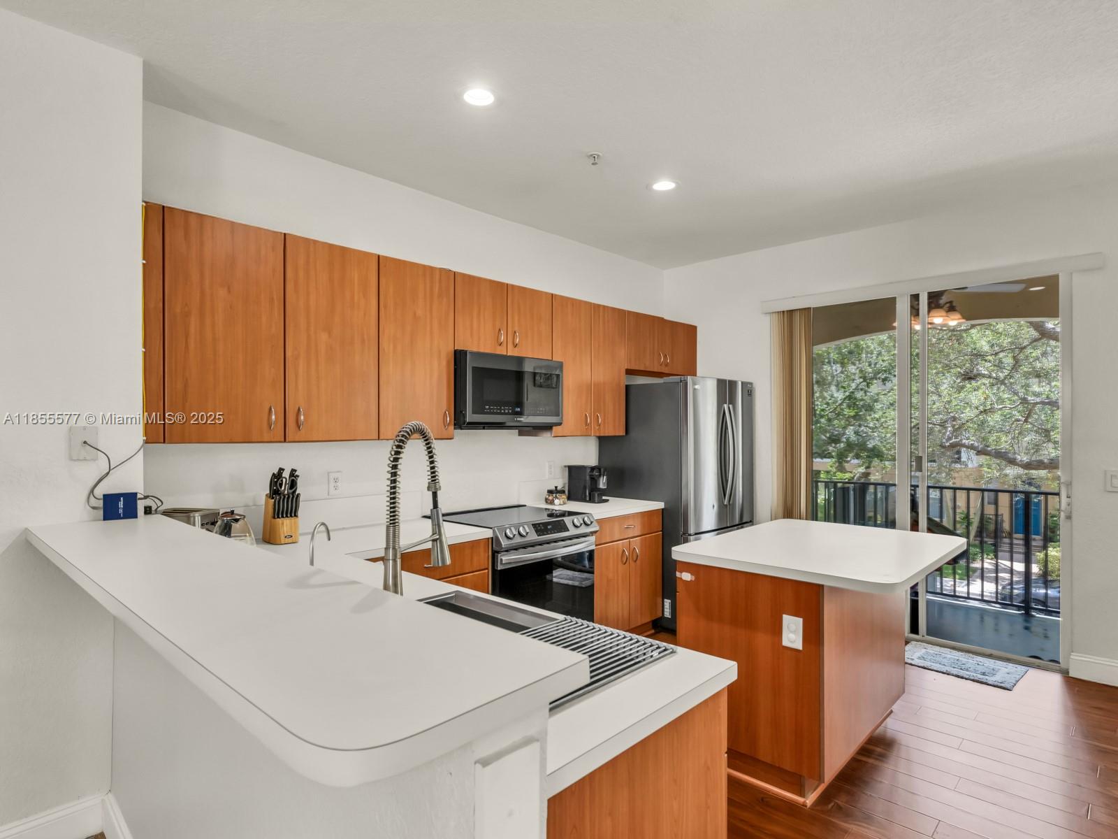 QUANTUM PARK TOWNHOMES - Residential