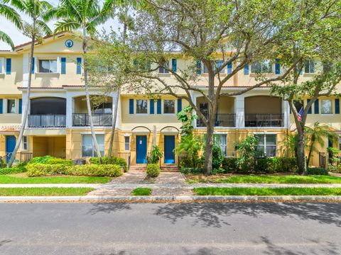 2867 S Oasis Dr Boynton Beach FL 33426