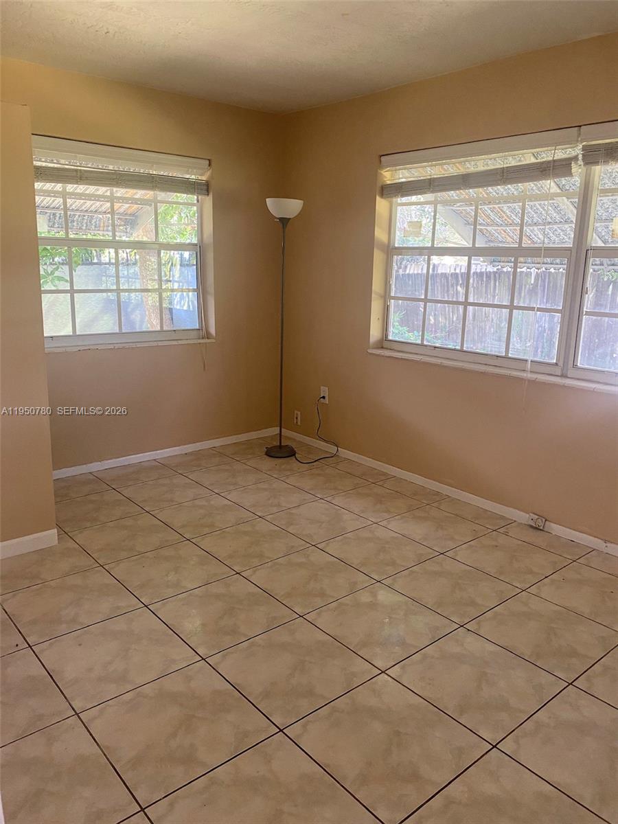 SUNRISE GOLF VILLAGE SEC - Residential