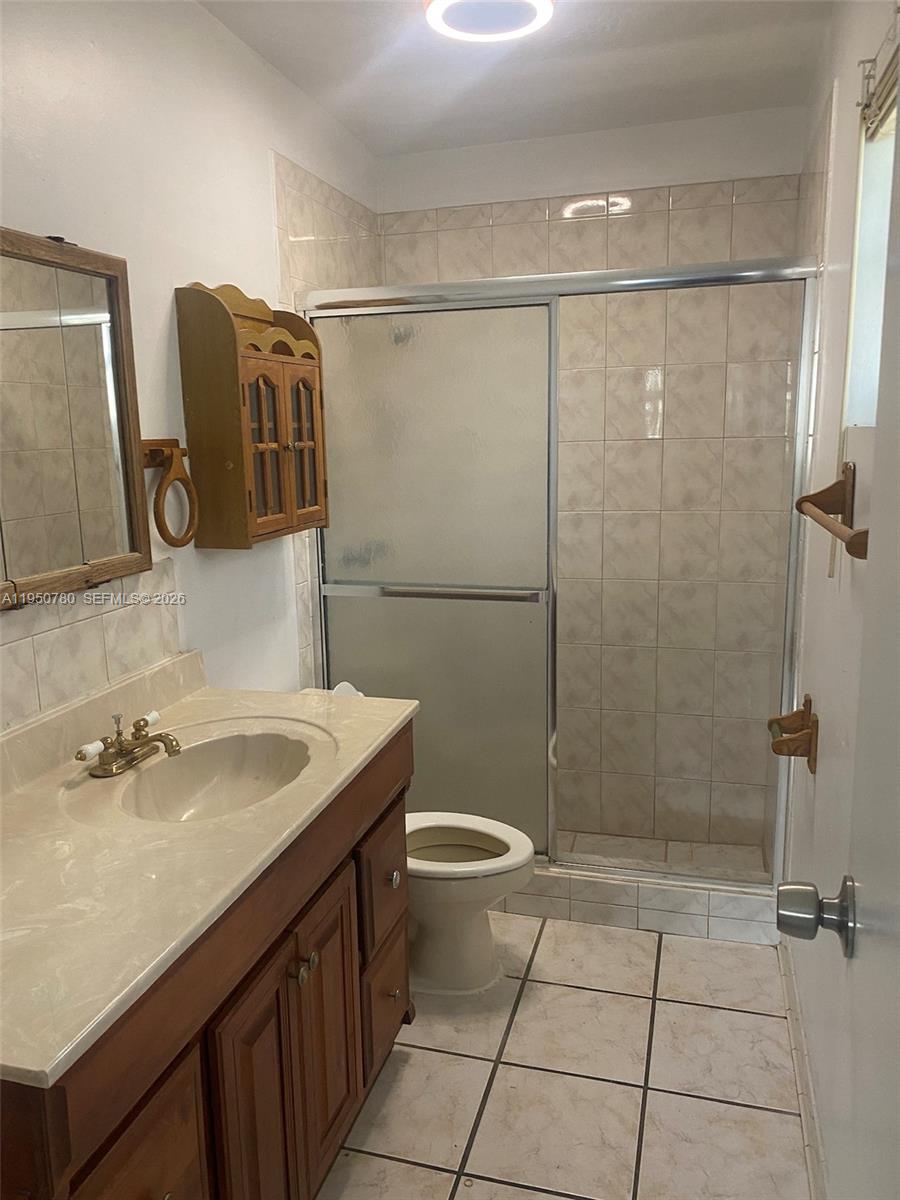 SUNRISE GOLF VILLAGE SEC - Residential