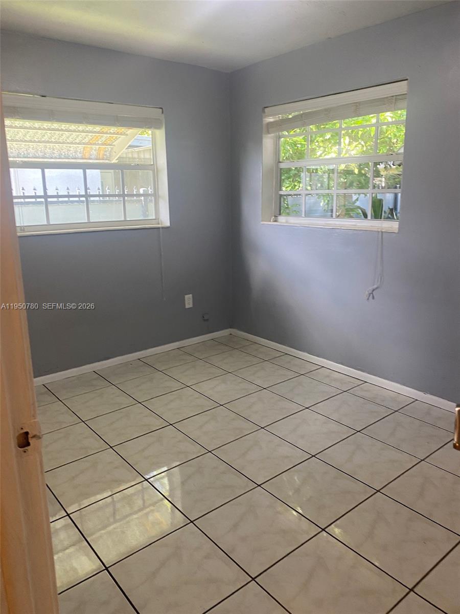 SUNRISE GOLF VILLAGE SEC - Residential