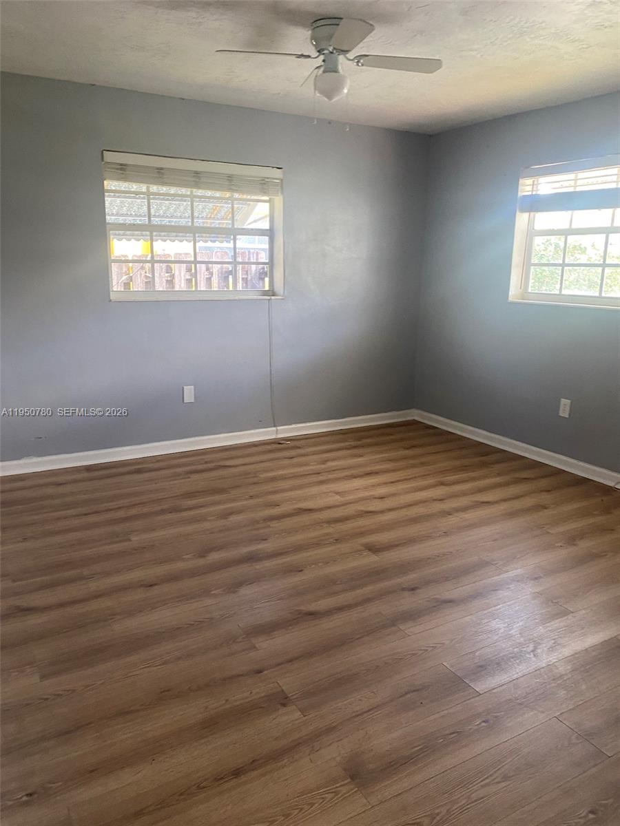 SUNRISE GOLF VILLAGE SEC - Residential