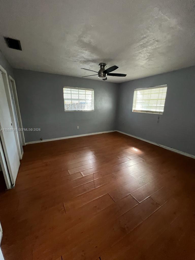 SUNRISE GOLF VILLAGE SEC - Residential