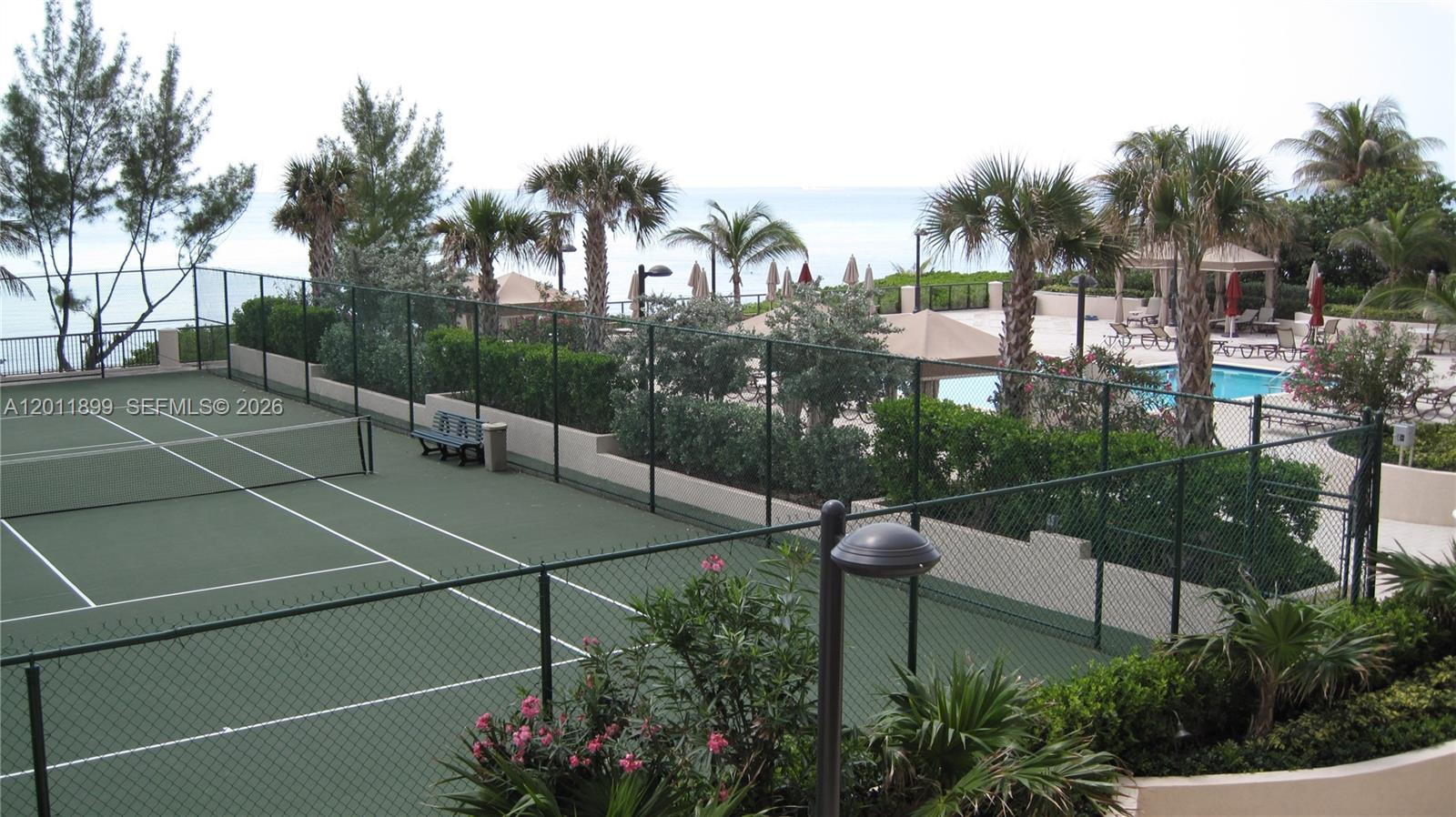 MALAGA TOWERS CONDO - Residential