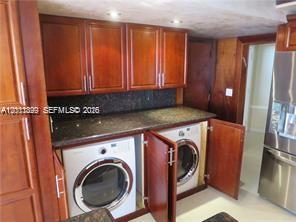 MALAGA TOWERS CONDO - Residential