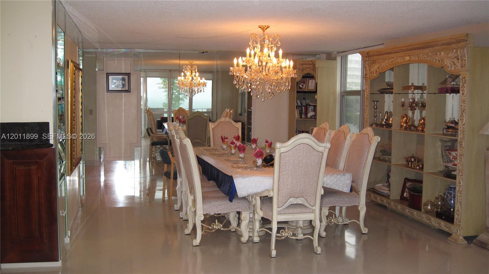 MALAGA TOWERS CONDO - Residential
